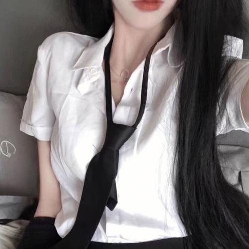红色谜团